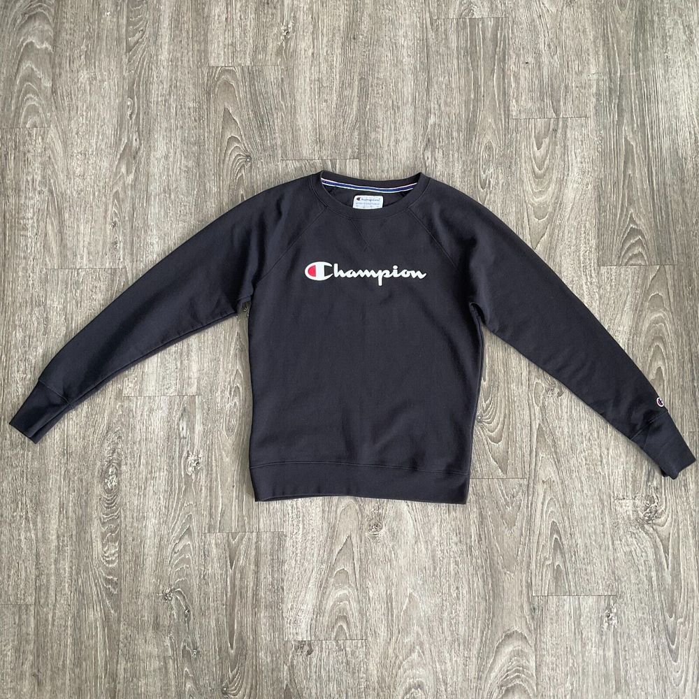 Champion Mens Powerblend Graphic Crewneck Sweatshirt Black/White Logo Size Small